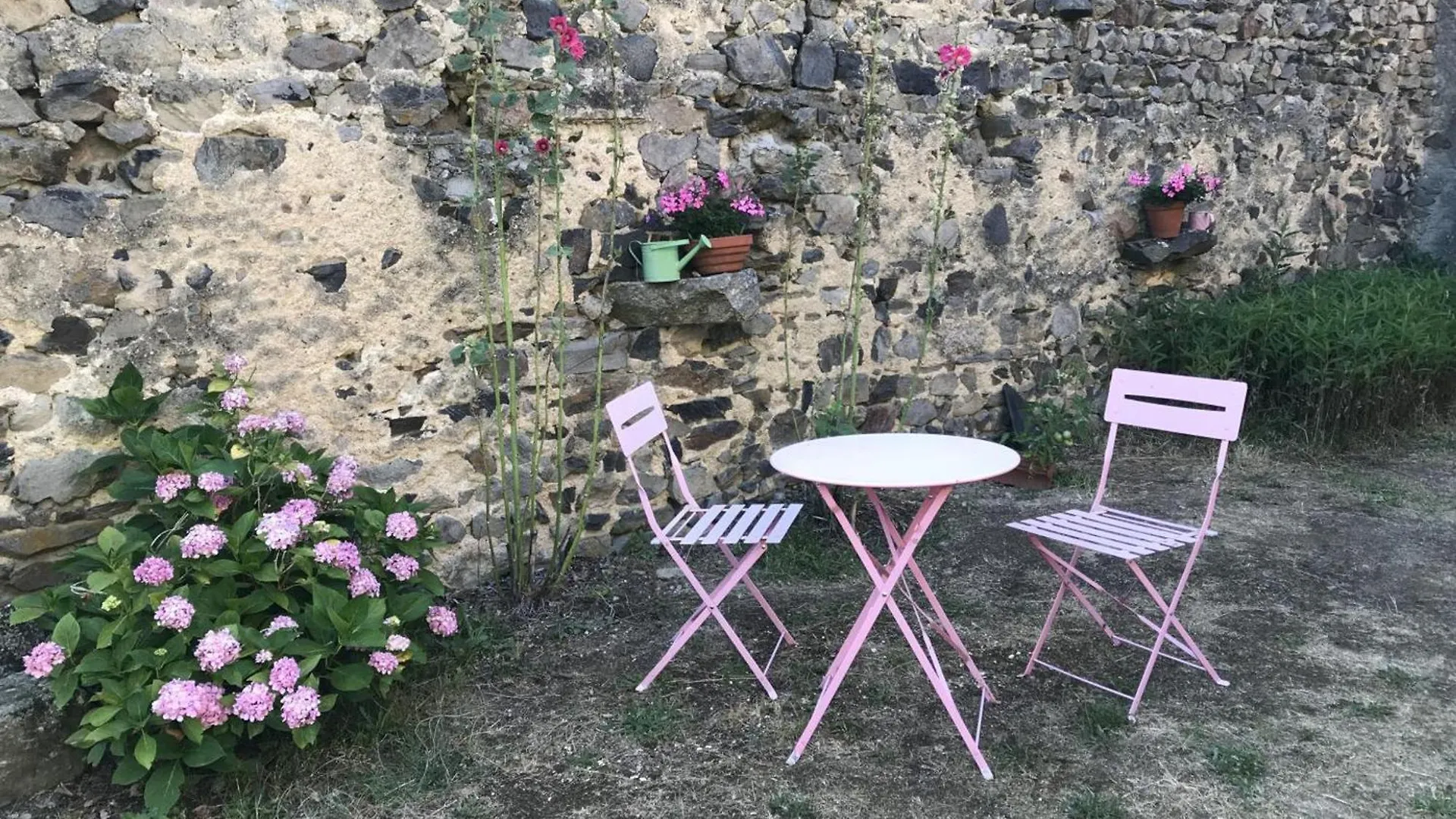 度假居 Maison Familiale Avec Jardin Clos, Cheminee, Animaux Acceptes Et Internet A Ferrieres-Sur-Sichon - Fr-1-489-552 法国